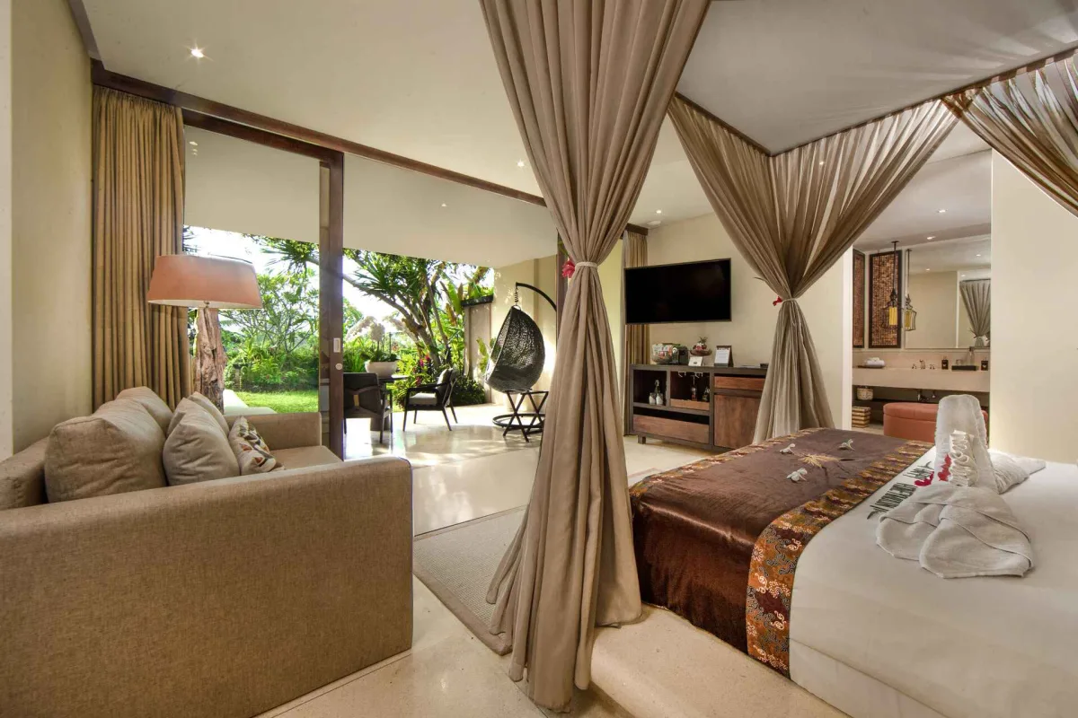 One-night stay at Private Garden Royal Suite 